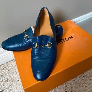 Gucci loafers size 9